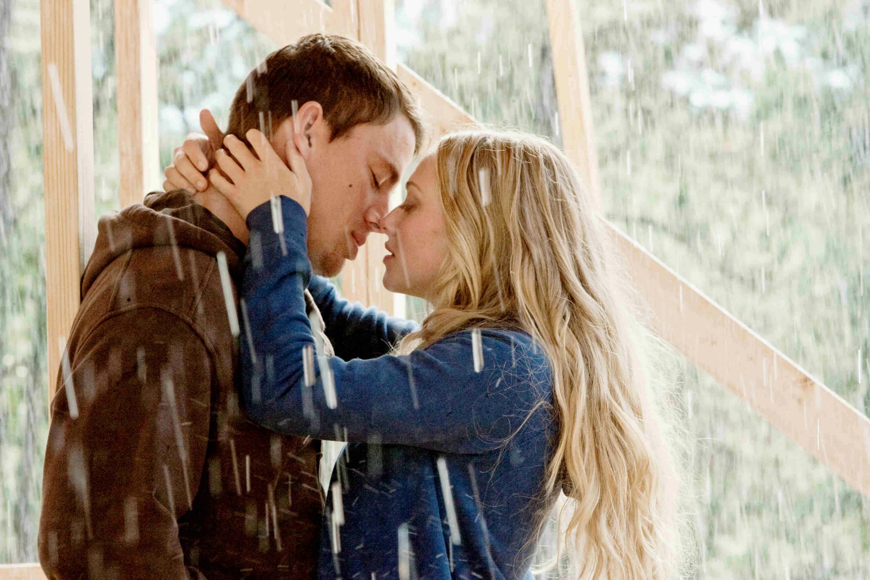 Dear come with me. Аманда Сейфрид дорогой Джон. «Дорогой Джон» (Dear John, 2010). Ченнинг Татум дорогой Джон. Аманда Сейфрид в фильме дорогой Джон.