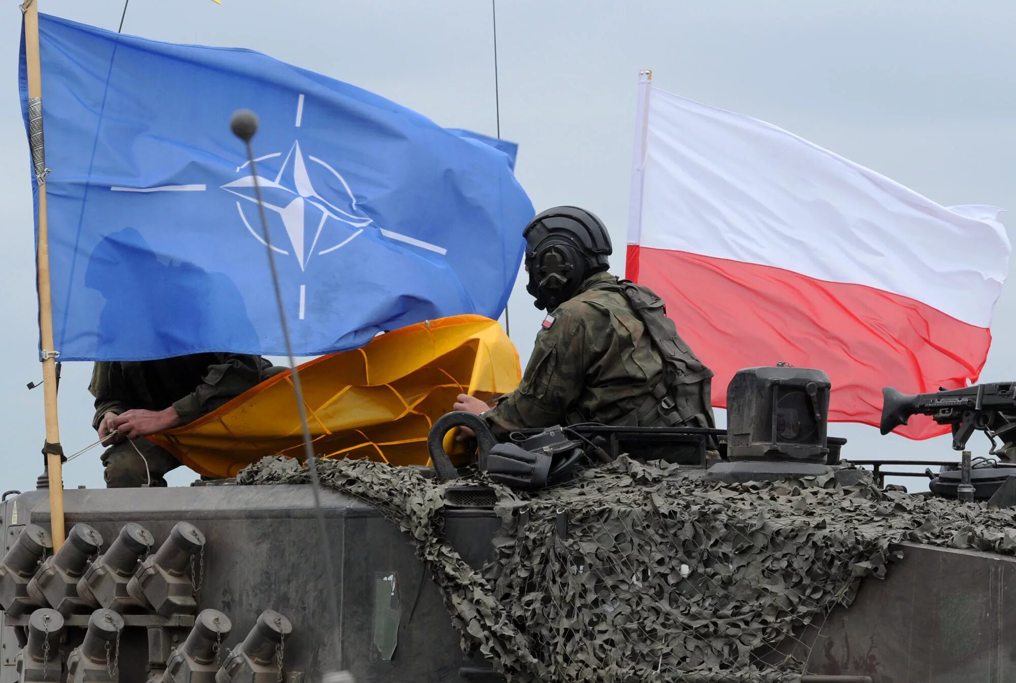 Польша находится в нато. Учения НАТО. Войска НАТО на Украине. Войска НАТО В Польше. Польша НАТО.