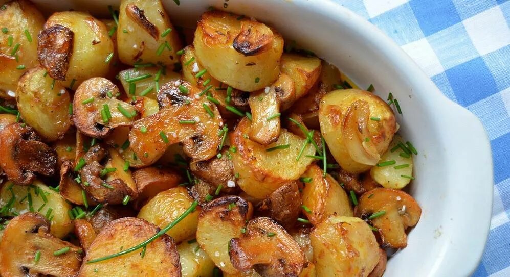 Рецепт с шампиньонами свежими с картошкой
