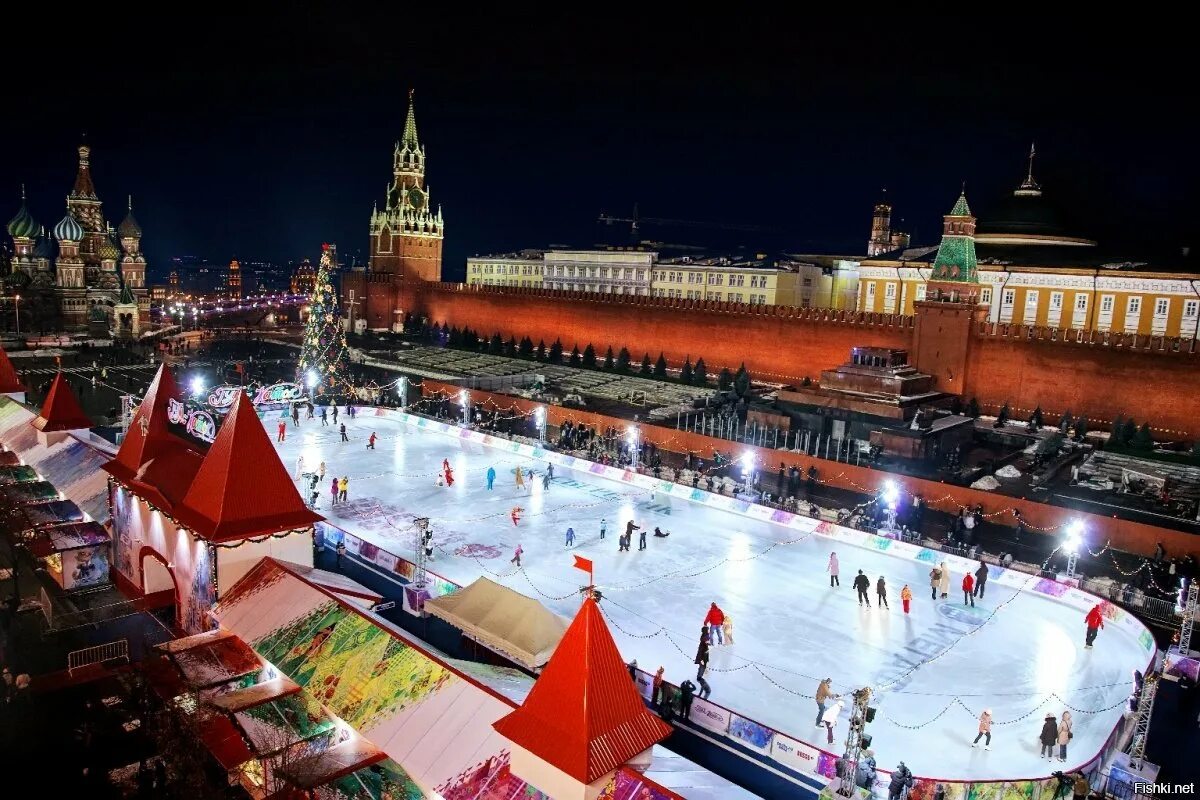 4 декабря 2016. ГУМ-каток Москва 2022. Москва красная площадь ГУМ-каток. Новогодняя Москва ГУМ каток. Каток Москва 2022.