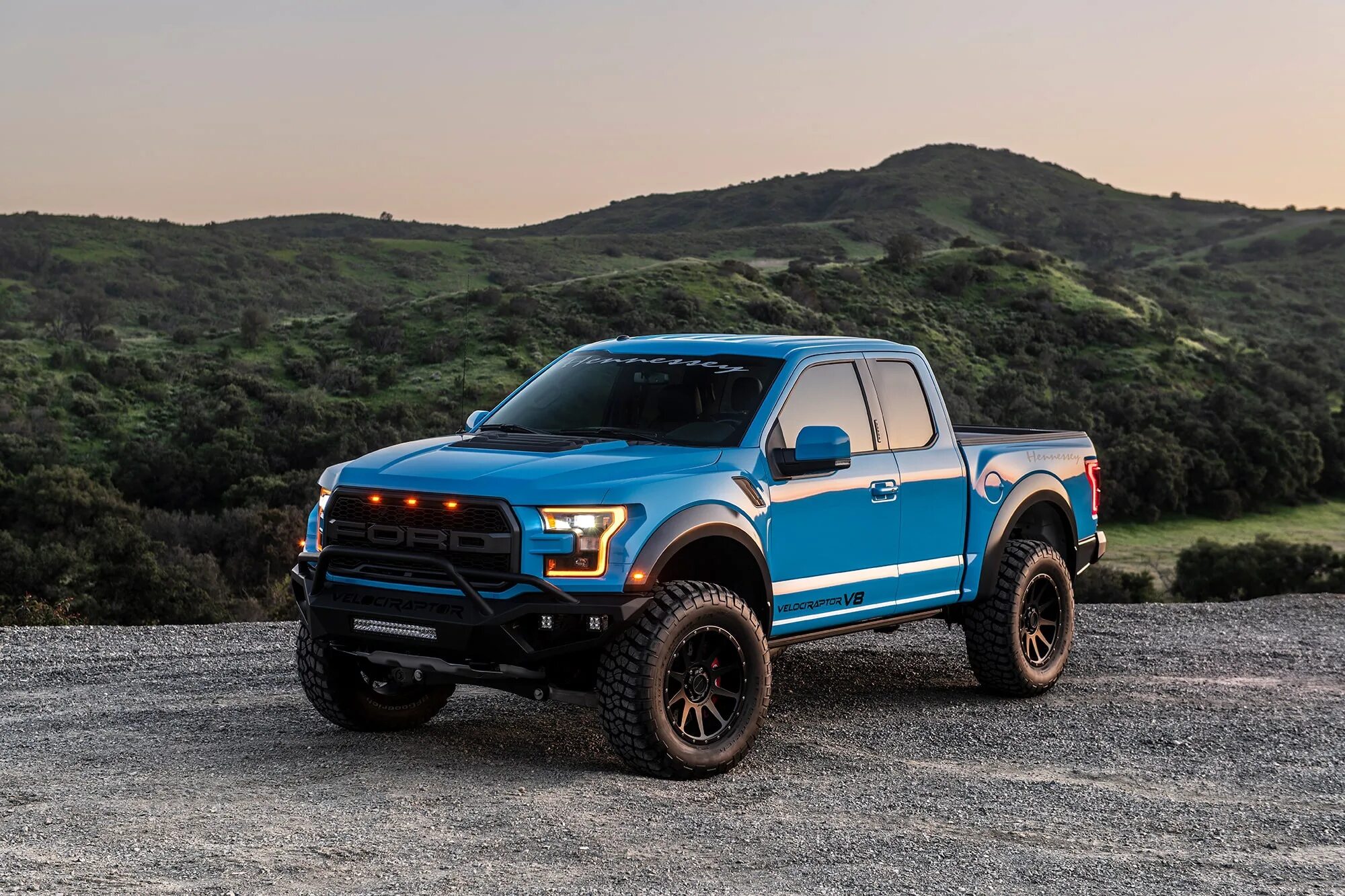 Форт раптор. Форд f150 Раптор. Ford ф 150 Раптор. Ford f150 Raptor v8. Ford Raptor 2020.