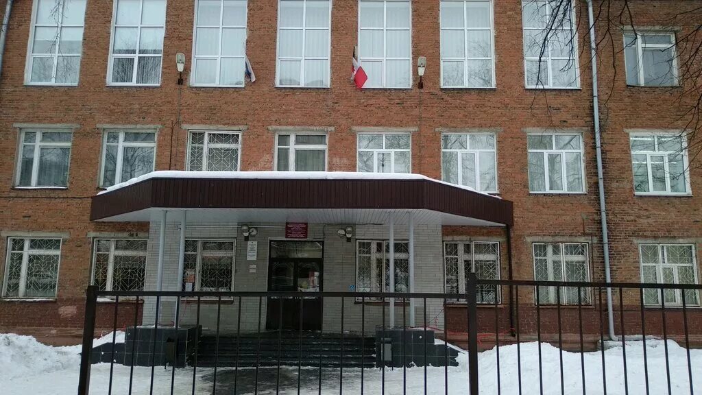 школа 58 ижевск фото. школа номер 50 ижевск. школа 60 ижевск. школа 58 ижевск. школа номер 58 г ижевск.