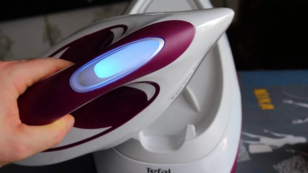 Как пользоваться парогенератором тефаль видео. Утюг с парогенератором tefal sv8012e0. парогенератор tefal sv8054. парогенератор tefal express anti-calc sv8054e0. парогенератор tefal sv8054e0 бордовый.