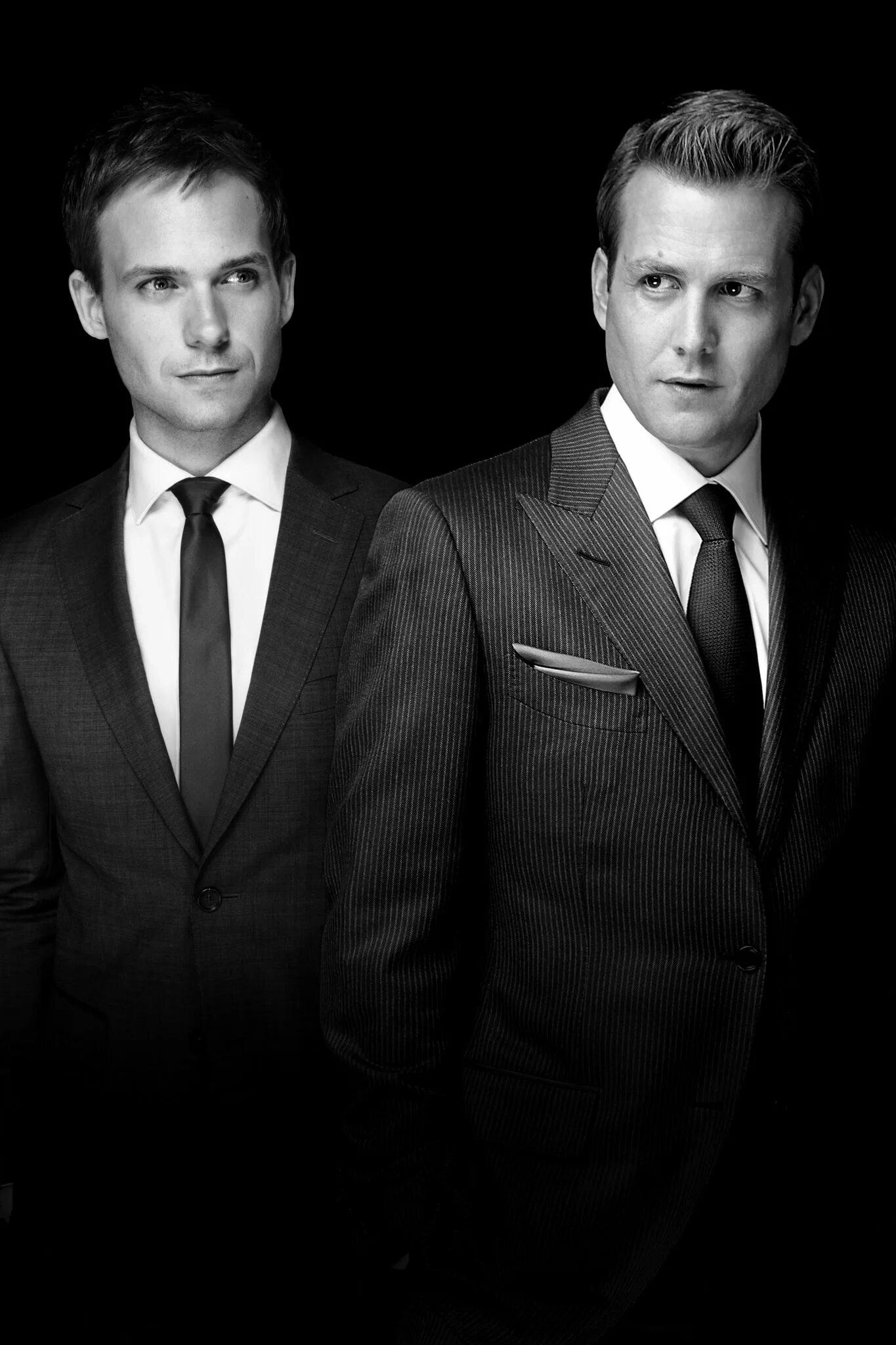 Suits seasons. Харви спектр и Майк Росс. Форс мажоры Нетфликс.