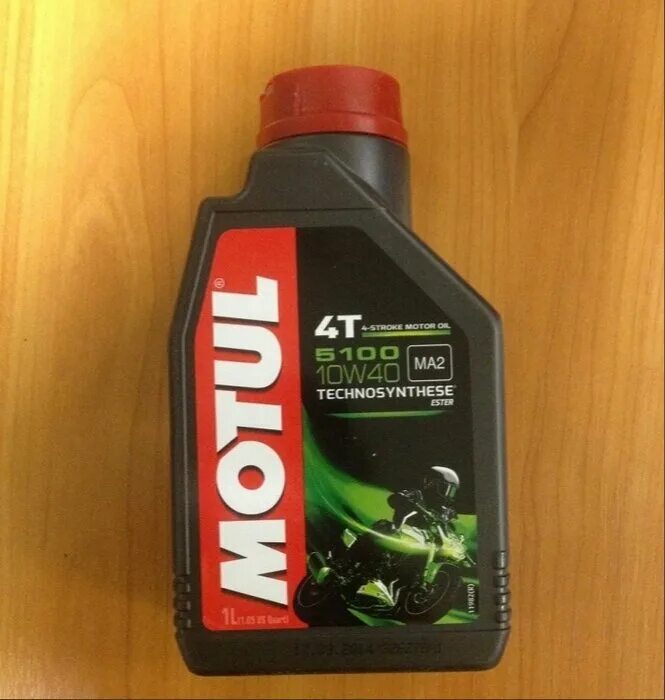 Масло мотюль полусинтетика. Motul 5100 10w 40 4t 1l артикул. Мотюль 5100 10w. Motul 5100 4t. Мотюль 5100 10w 40 4т.