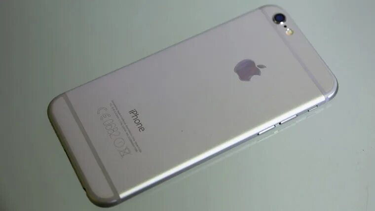 Айфон 6 на 64 гигов. Уведомить о находке iphone что это. Горение айфона. Фото найденного айфона. Маленький айфон находка в вд.