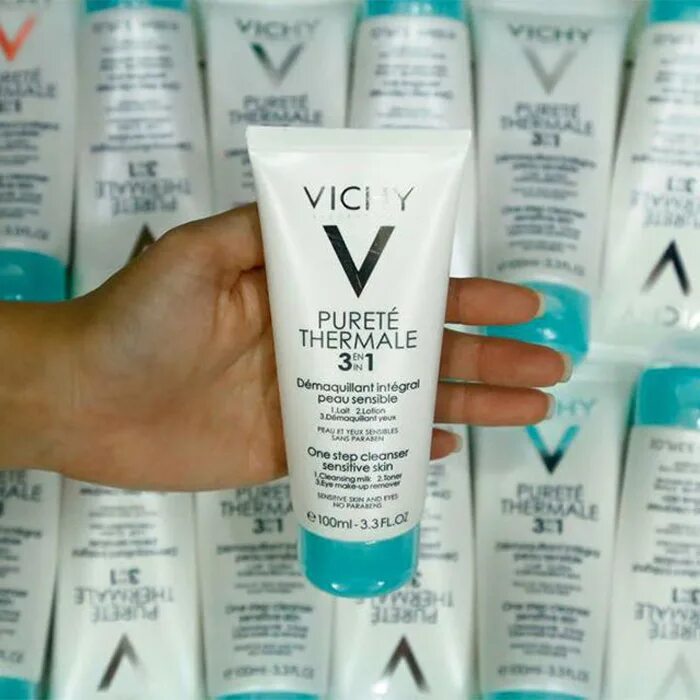 Vichy 3в1. Vichy purete thermale 3in1. vichy 3 в 1 для снятия макияжа. vichy средство универсальное очищающее purete thermale 3 в 1. purete thermale от vichy реклама.