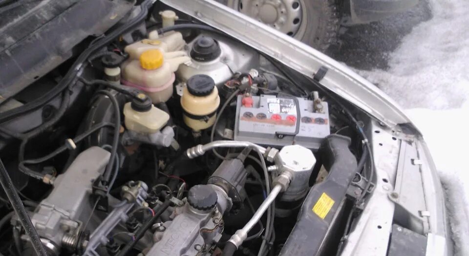 Про крепление для аккумулятора - Daewoo Nexia, 1,6 л, 2008 года своими руками DR