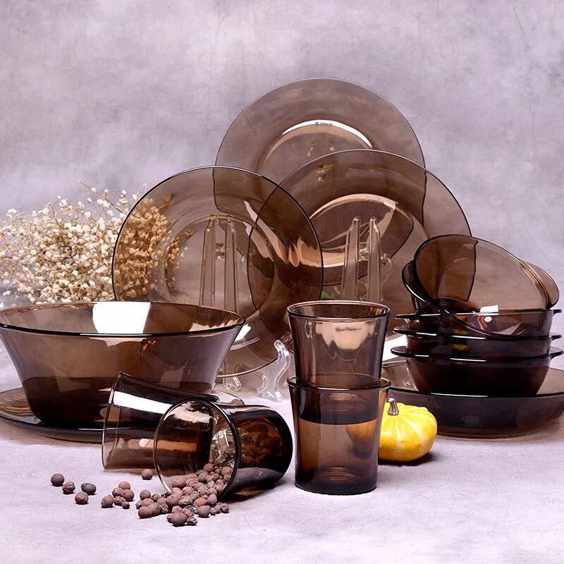 Люминарк луиз набор. Стеклянная посуда для сервировки стола. Океан сапфир люминарк. Стеклянные комплекты посуды. Стеклянная посуда для кафе.