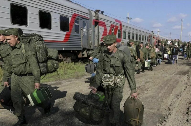 Военные сборы. Военная мобилизация. Солдаты мобилизация. Солдаты РФ на Украине.