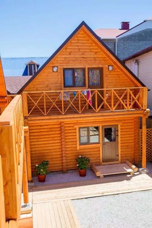 Дом под ключ море. Красивые деревянные коттеджи. У моря гостевой дом береговое бахчисарайский район. У моря 1 турбаза абхазия. Вилла в ореанде.