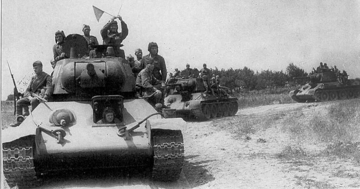 Т 34 76 1943. Курская дуга танковое сражение т-34. Советские танки 1943. Советские танки 1943. Танк т-34\76 1943 года.