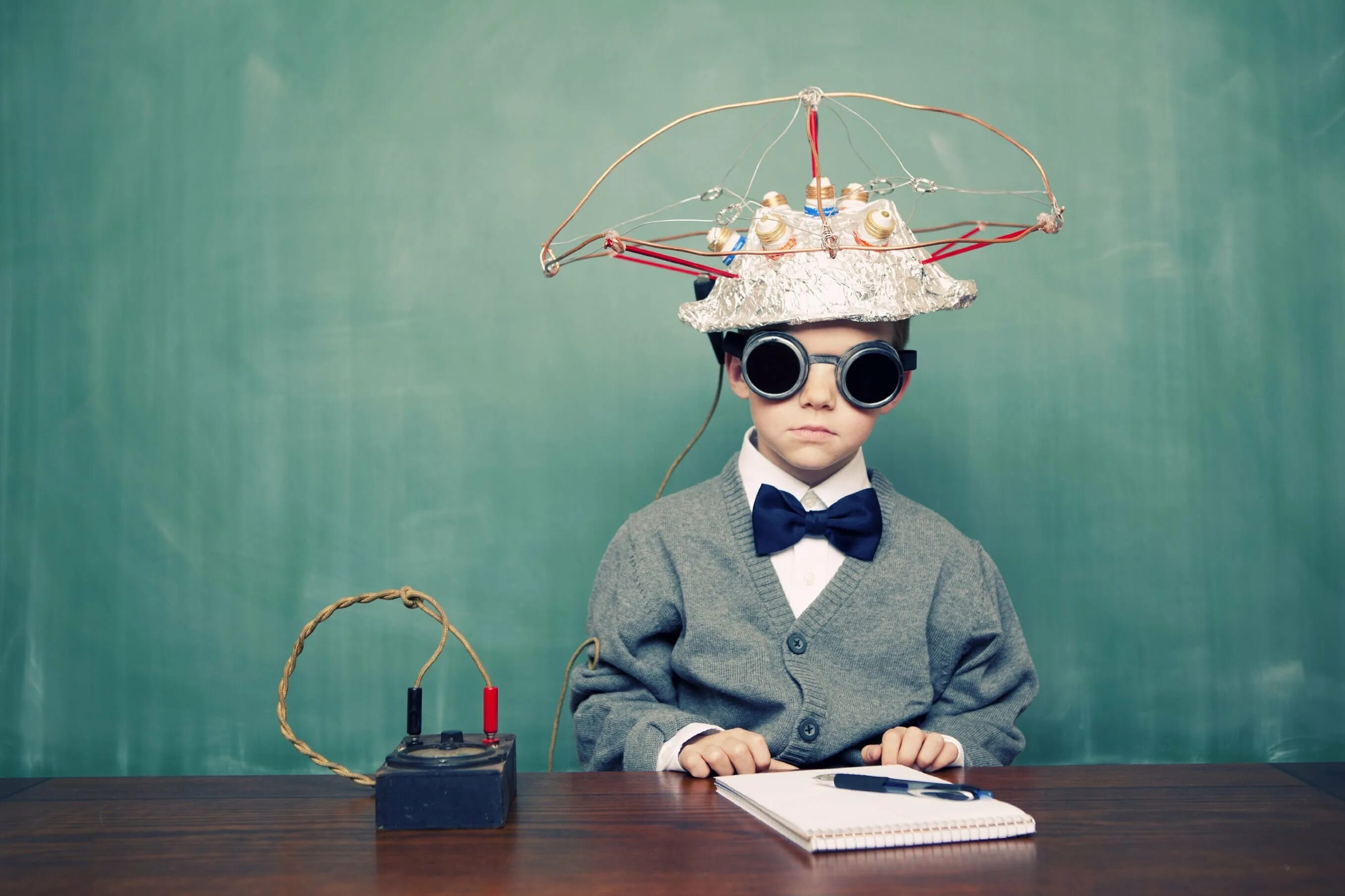 Фотохудожник джон вильгельм. Картинки креативные дети. Разноцветные дети. Джон вильгельм. Джон вильгельм фото.