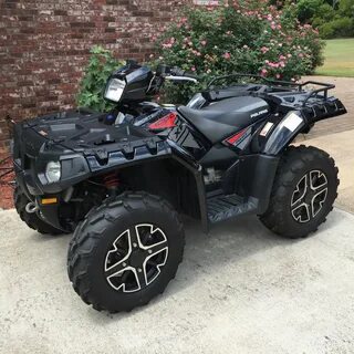 Polaris black