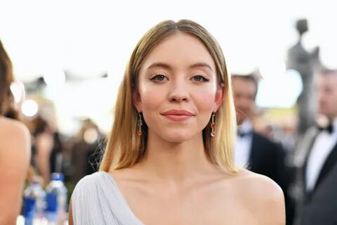 Is Euphoria Actor Sydney Sweeney Single.