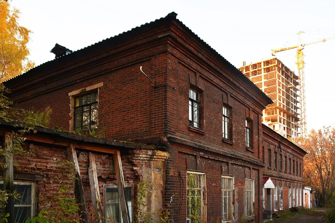 Ул куйбышева 143 пермь. Пермь, улица куйбышева, 68. Дом на куйбышева 143 пермь. Ул куйбышева 103 пермь. Аварийный дом куйбышева 143.