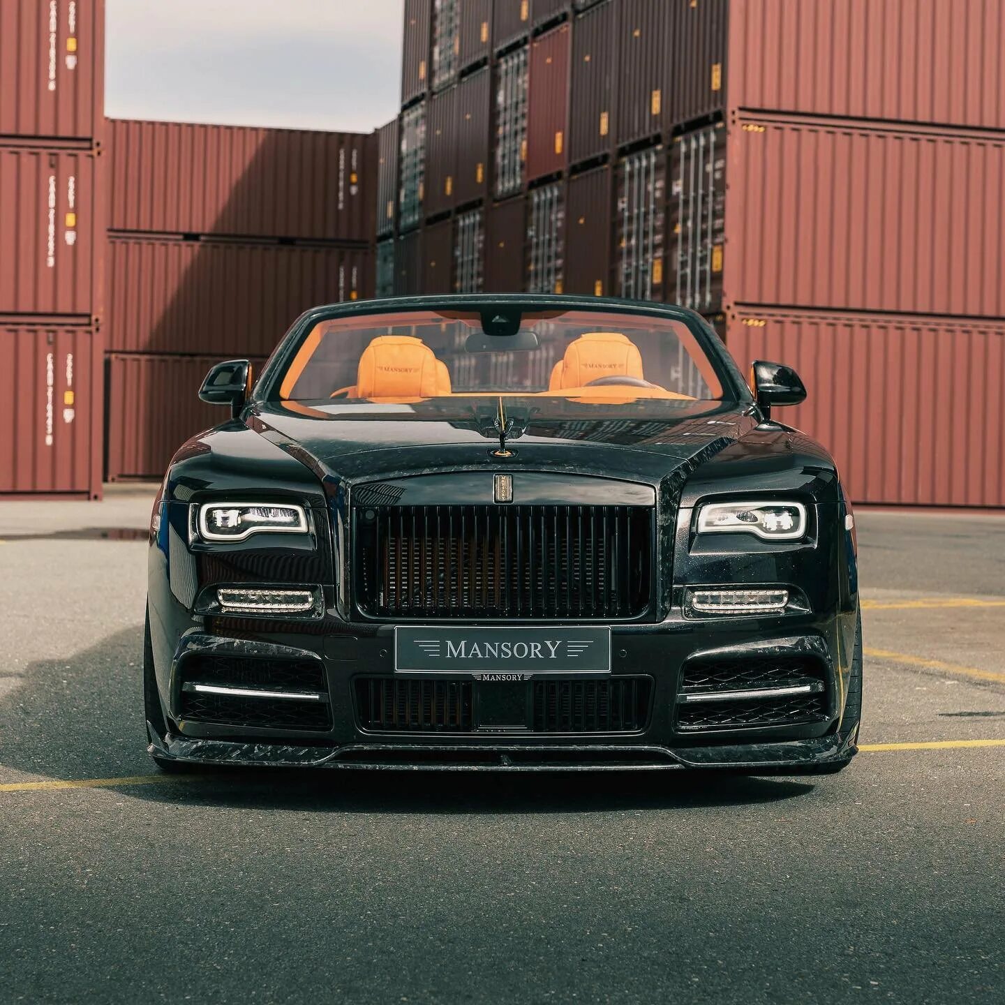 Роллс ройс мансори. Rolls Royce Dawn Mansory. Rolls Royce Mansory 2022. 2022 Rolls-Royce Dawn Mansory.