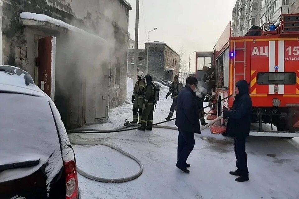 Подрыв в тагиле. Пожары нижний тагил 2025. пожар нижний тагил 06.11.2025. пожар. пожар в нижнем тагиле.