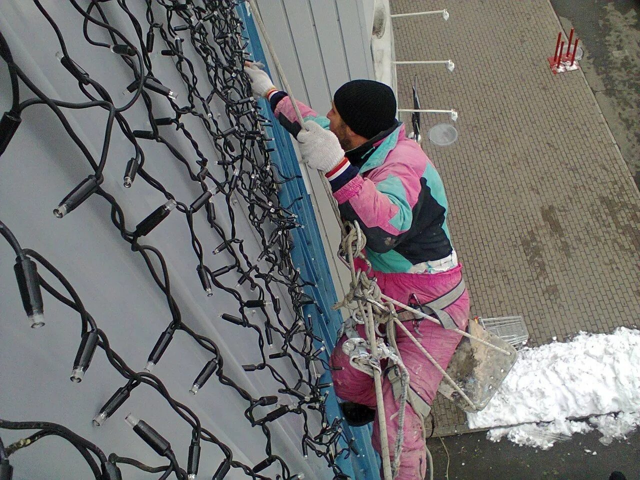 Узел каркаса фиброцементная плита. Г образный 40х40 профиль подсистема для сайдинга. Держатель ящика хеттих. Схема крепления цокольных панелей пвх. Фасадная система mth-v-100.