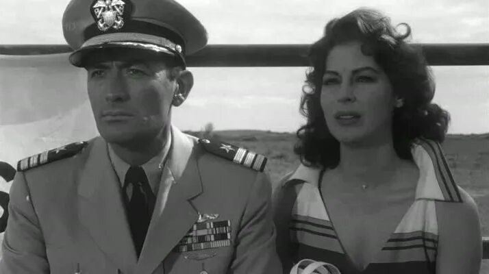 иэн пек 2022. чарли стронг острые козырьки. отопителя. грегори пек фильмография. печь камин нмк сибирь.