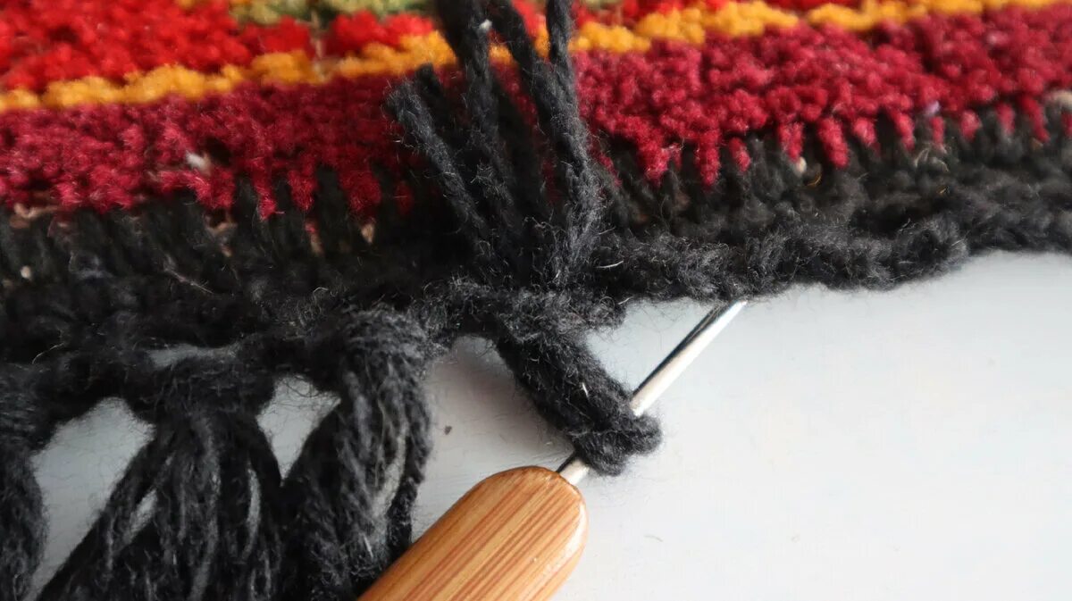 Бахрома из шелковых нитей. Бахрома gino. Бахрома bhrsn20. Бахрома бахрома ah118b-0701 юбка. Бахрома конец.