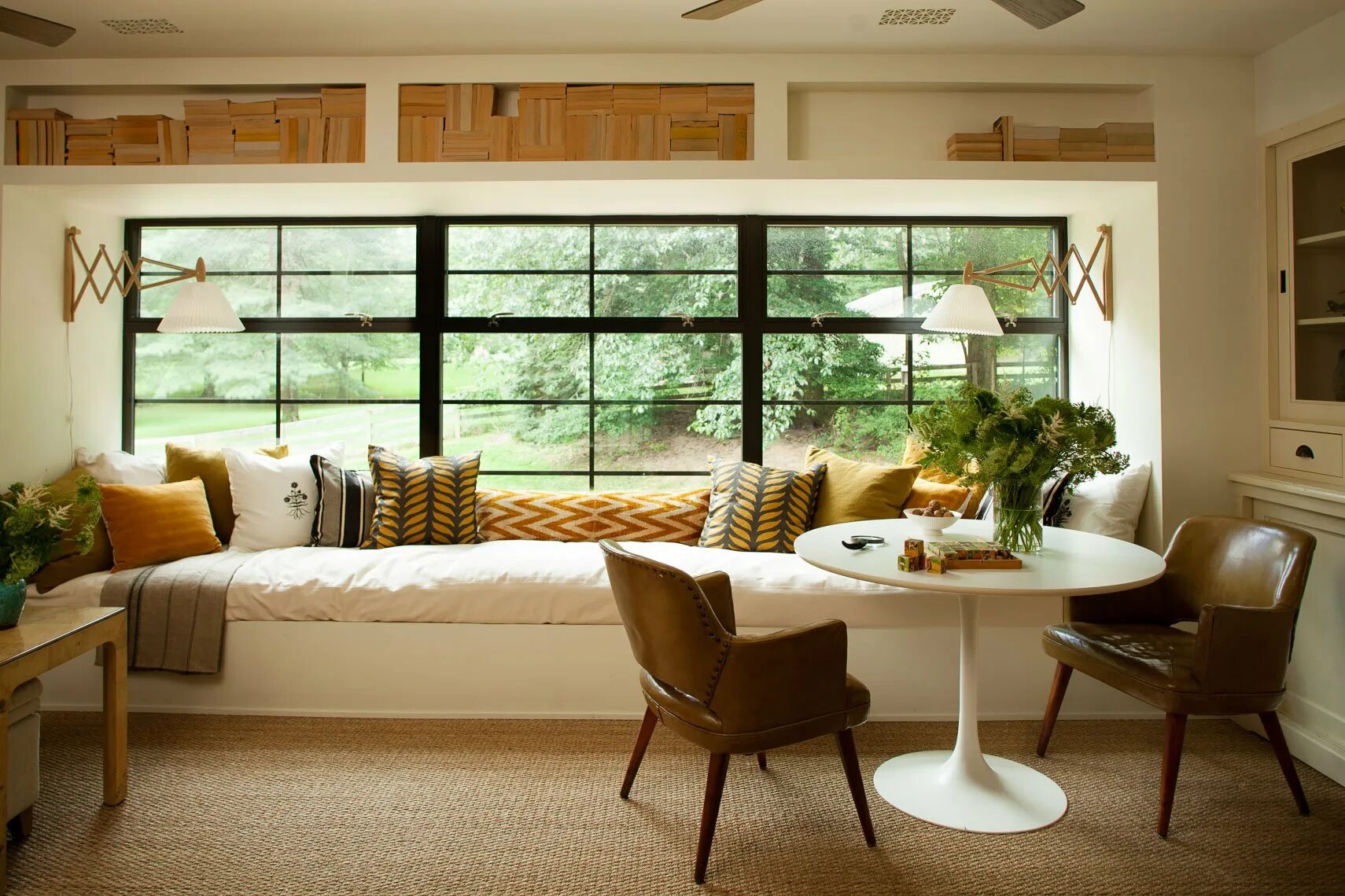 Seating house