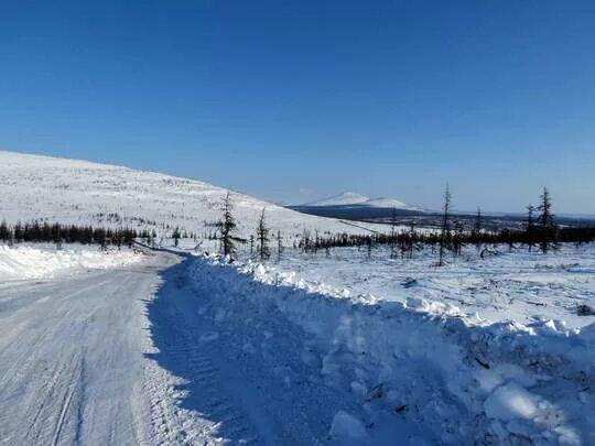 Зимник усть илимск тура. Зимники якутии 2021. Анюйск чукотка. Зимник летом. Зимник мессояха тазовский 2022.