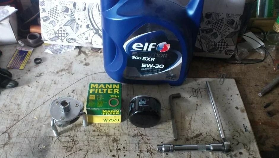 6. моторное масло для рено сандеро. замена масла сандеро 1. замена масла рено сандеро степвей 1. замена масла сандеро 1.