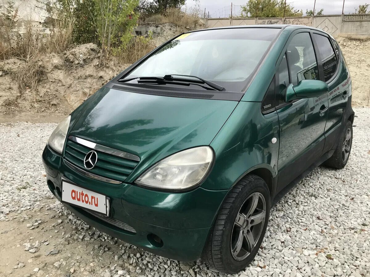 Mercedes a140. Зеленый Mercedes w168. Мерседес 140. Мерседес а140 w168. Мерседес а-140 изумрудный.