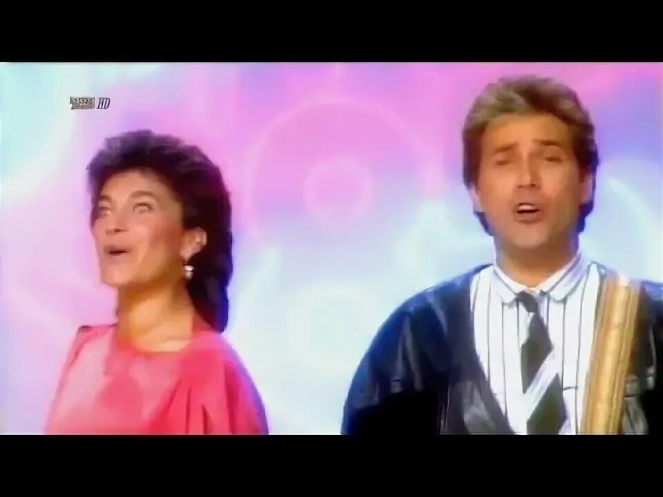 Se m innamoro ricchi e. Ricchi e poveri обложка. Рикки и повери вокалистка. Группа ricchi e poveri. Ricchi e poveri фото.