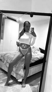 Slideshow The Biggest SpicyDrea OnlyFans Leaks You Need to Know About! 