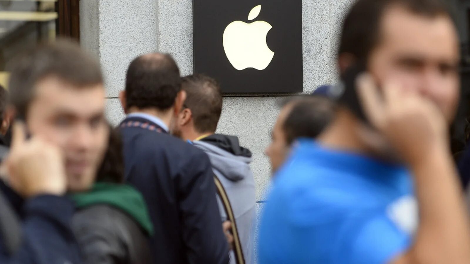 Apple user452937947 forebears io кому лень писать. Пользователи apple. эмоция эпл пенсио. apple user698983535. flickr user apple.