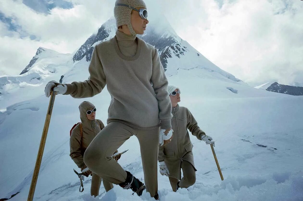 Мод skiing. Горнолыжное vogue. история горнолыжной моды. apres ski одежда. suizos.