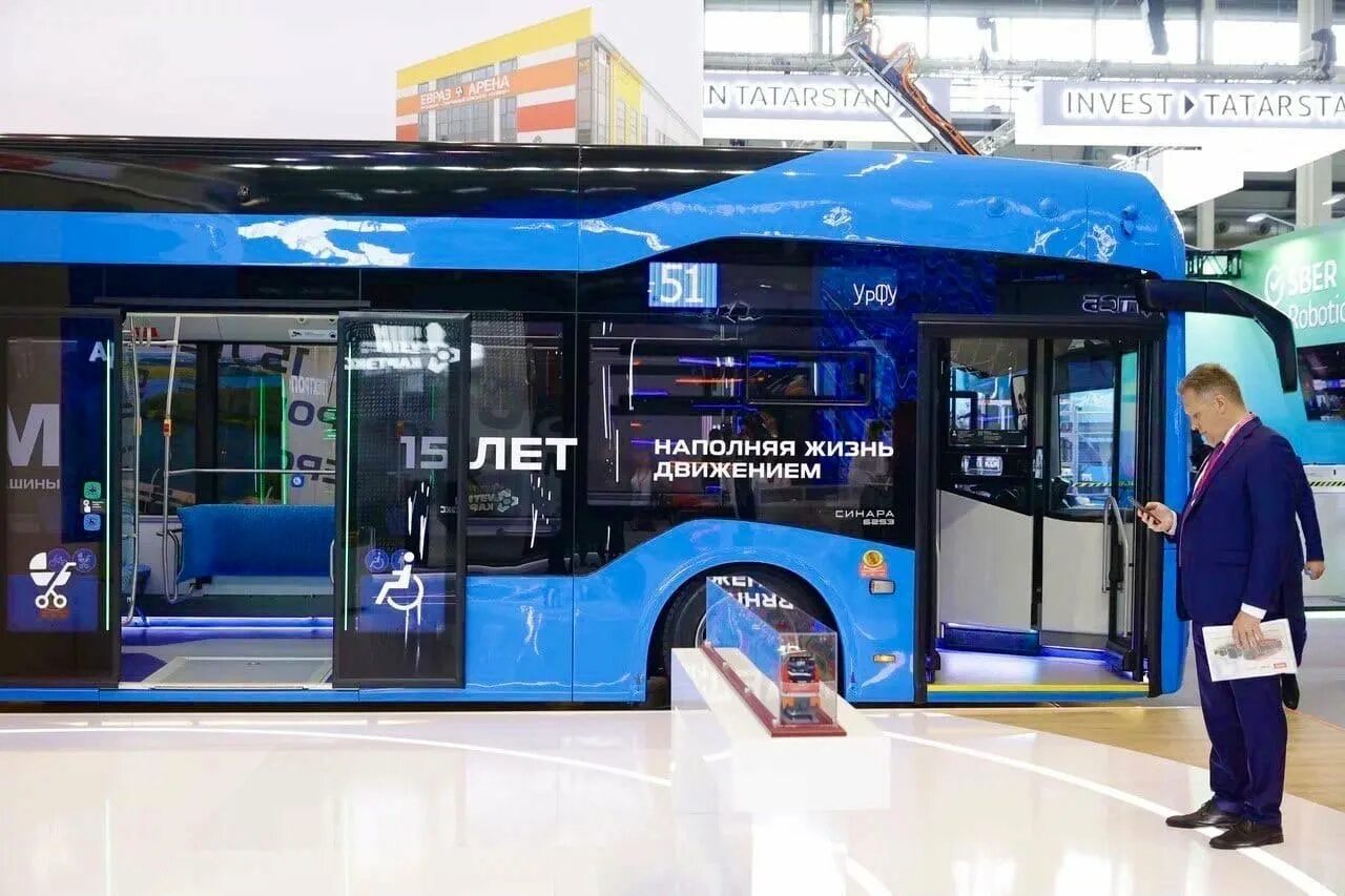 Екатеринбургский троллейбусный завод электробус. Электробусы в екб. Троллейбус тролза екатеринбург. Екатеринбургский автобус. Троллейбус электробус екатеринбург.