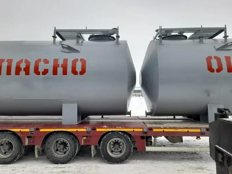 Перевезти цистерну. Автоцистерна. Цистерна для жидких грузов. Автомобильная цистерна. Автоцистерна-полуприцеп ат24.