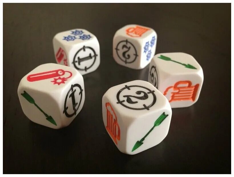 Настольная игра 5 кубиков. Dice игра. Кубик для настольных игр. Необычные кубики для настольных игр. Кубики-зарики.