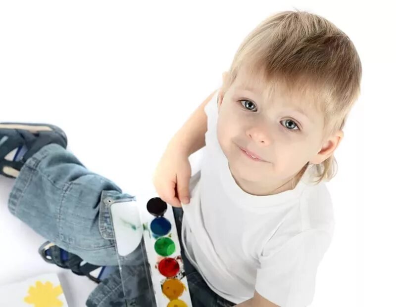 Развитие ребенка 5 лет мальчик. Ребенок 2 года. ребенок 3 года. мальчик дошкольного возраста. ребенок 5 лет.