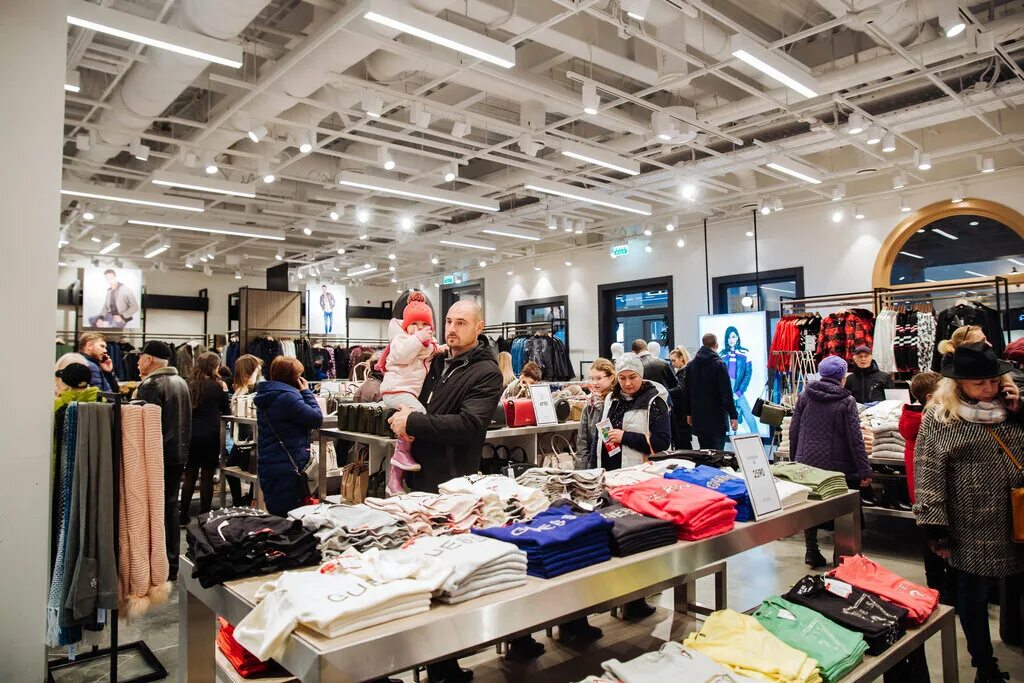 Paper магазин одежды. дисконт пулково аутлет. Outlet магазин одежды. аутлет одежды спб. аутлет одежды спб.