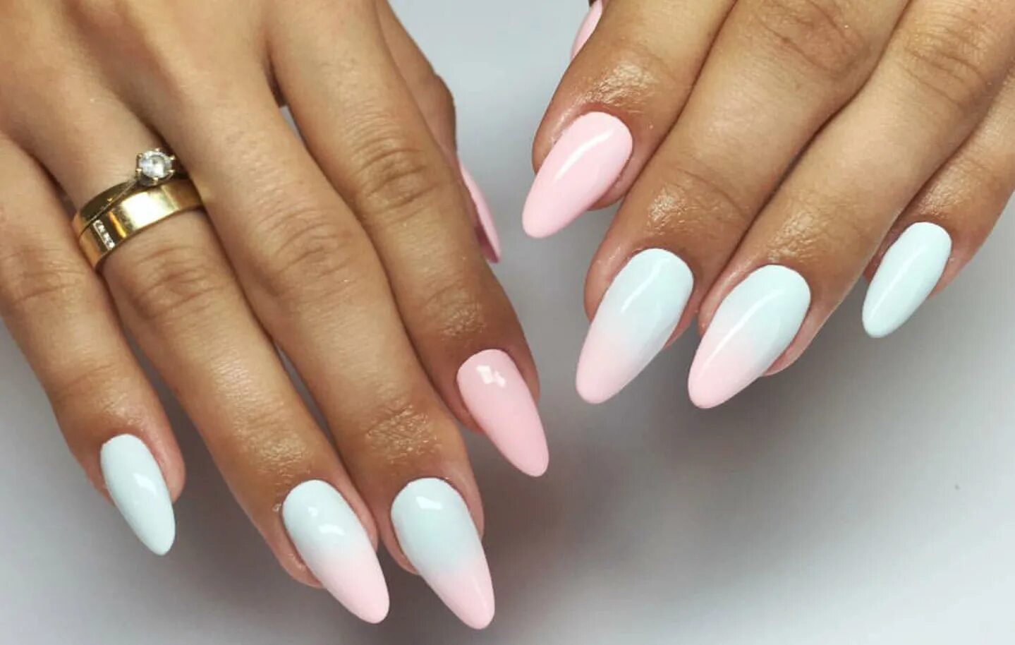 Post by nail_art_club on Instagram Vibbi Oval nails, Nail manicure, Minimal nail