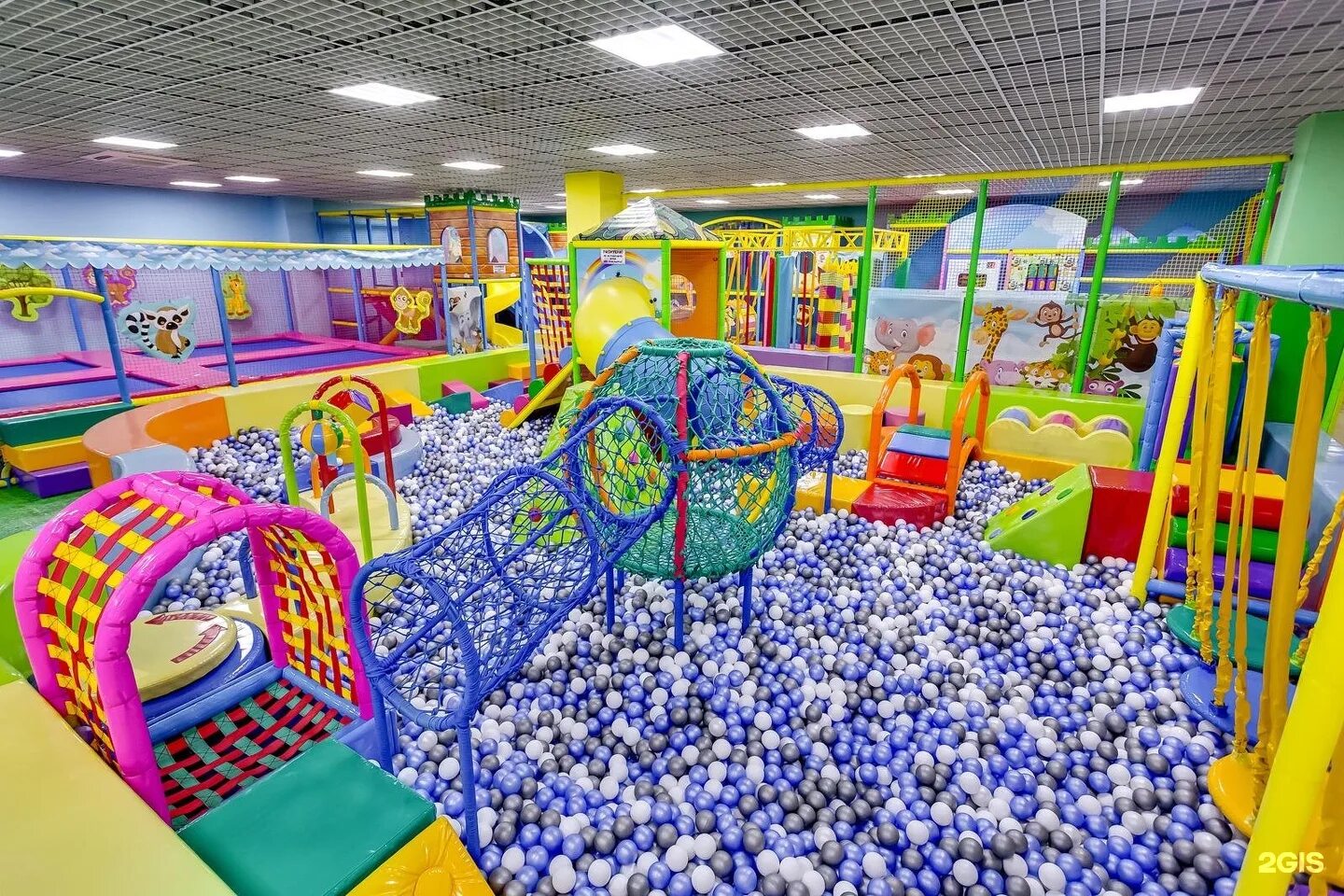 еж ставрополь развлекательный. ёж михайловск детский развлекательный центр. ёж михайловск детский развлекательный центр. развлекательный центр еж михайловск. еж михайловск.