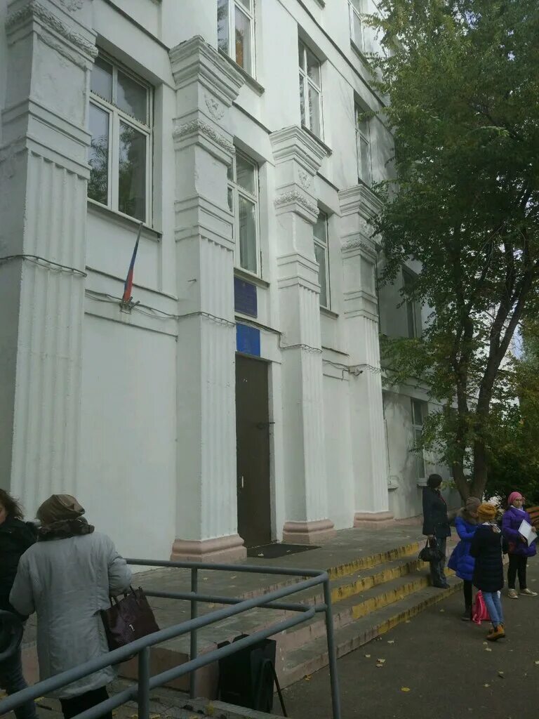Директор школы 158 новосибирск. Школа 158 москва. Школа 158 смольная. Школа 158 адрес. Школа 158 новосибирск.