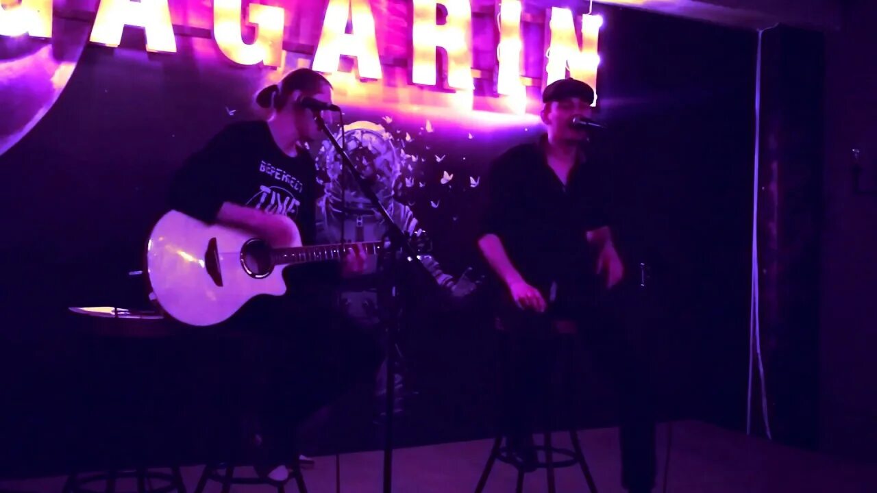 Lone на сцене. Группа империя украина. Metallica one music video. Edguy - live in los angeles 2007. Империя концерт раса.