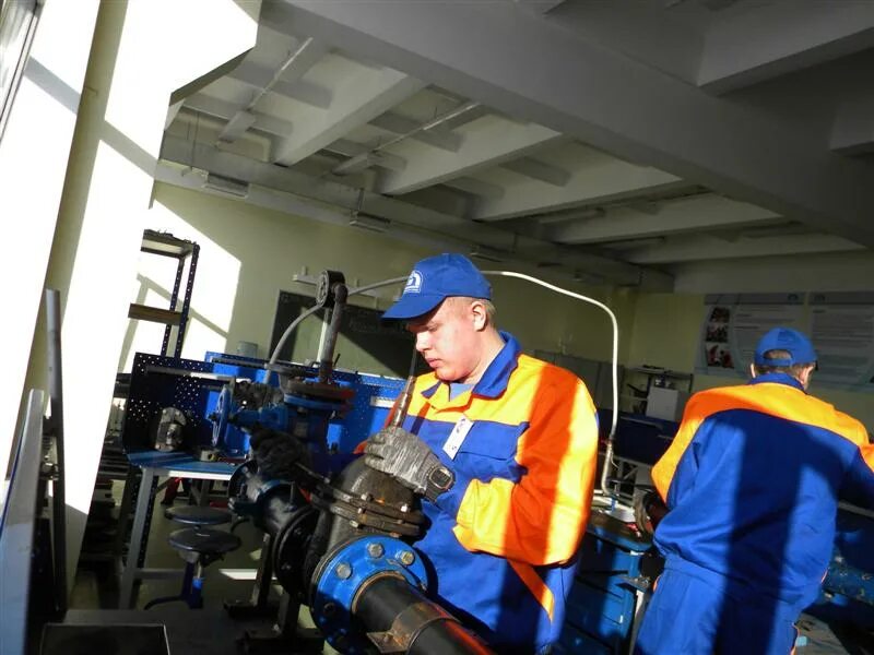 монтажник оборудование сантехсистема