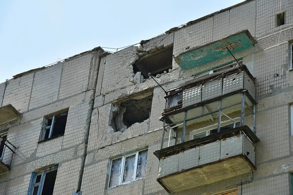 Красногоровка донецкая сегодня показать. Красногоровка донецкая область сейчас. Красногоровка донецкая область сейчас. Красногоровка донецкая область сейчас. Светлодарск днр.