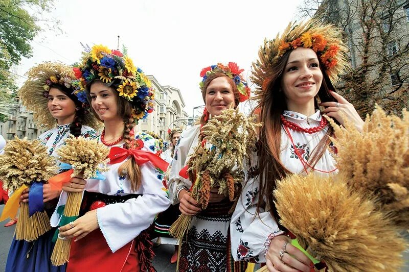 Ukrainians com. Украина народ. Украинский этнос. Этнические украинцы. Украинские традиции.