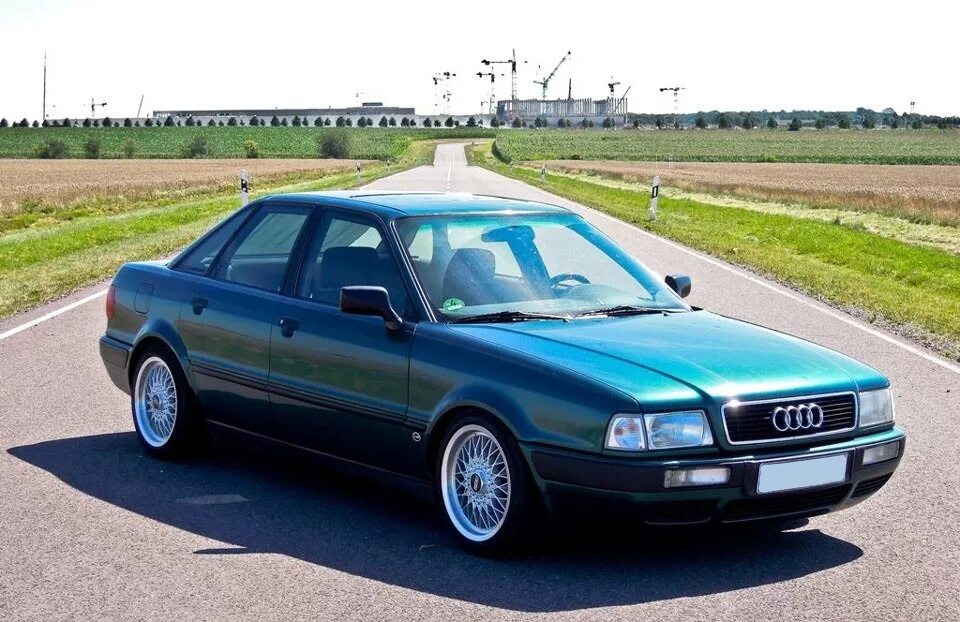 Купить ауди 80 80 года. Audi 80 b4. Ауди 80 в4. Ауди 80 б3. Audi 80 b4 седан.