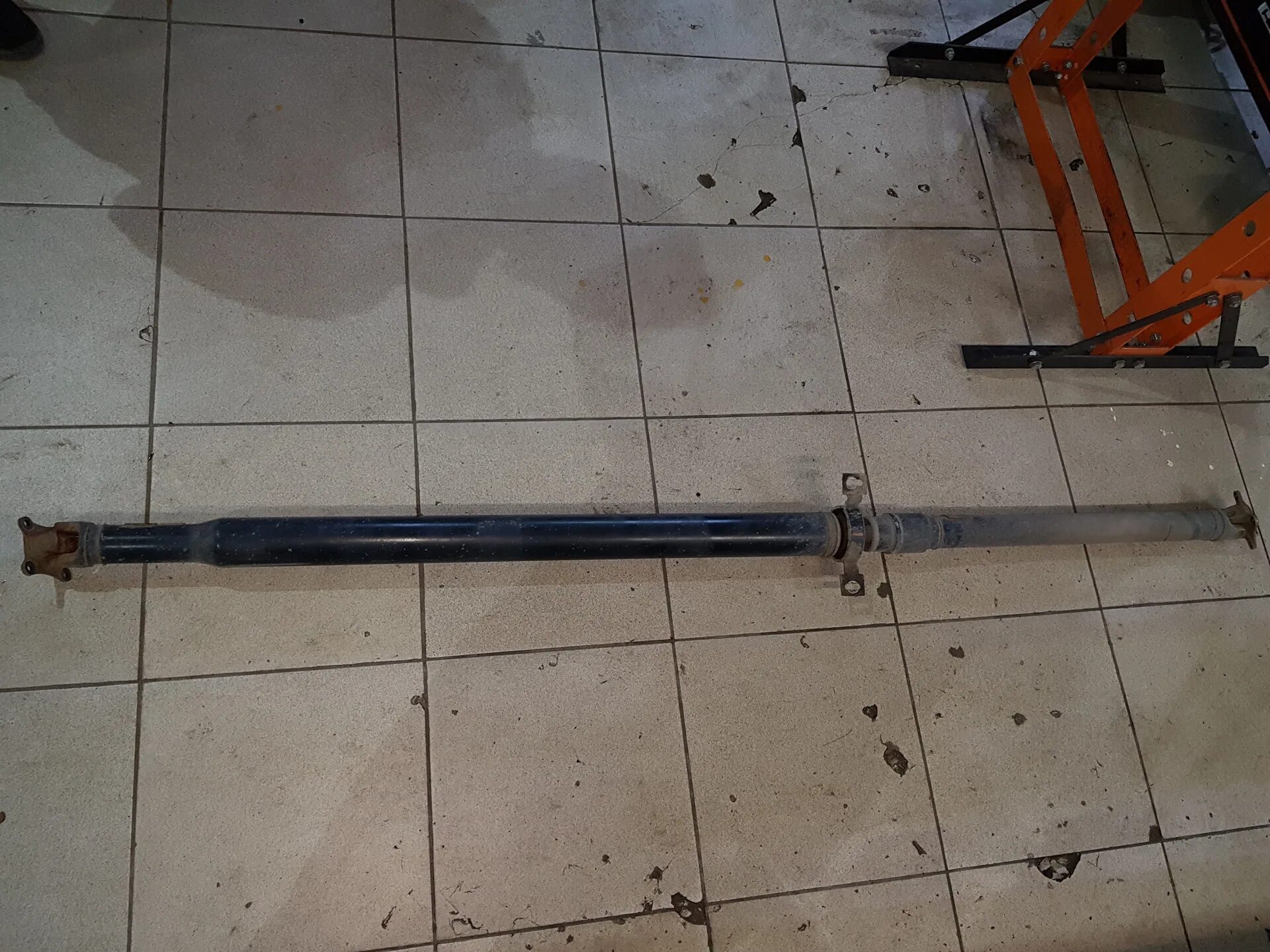 Привода рено дастер 2. Карданный вал рено дастер 4х4. Кардан дастер 4х4. 0 4х4. Кардан рено дастер 2.