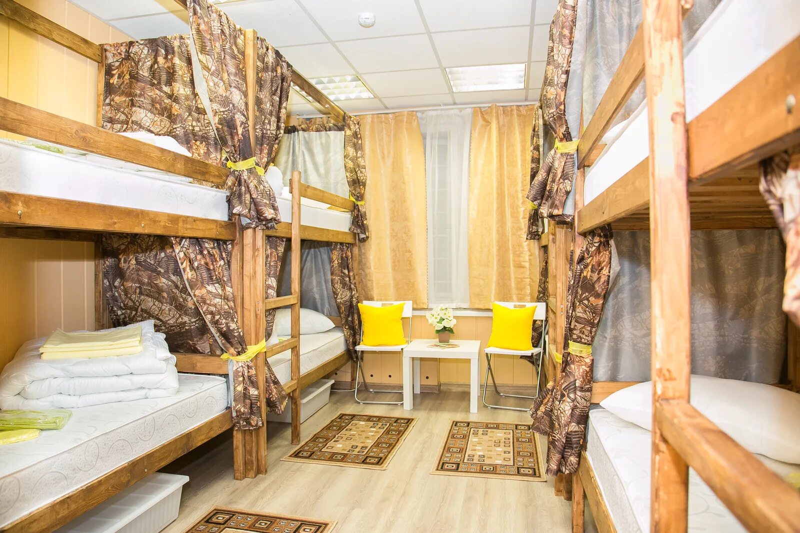 хостел христал тропарево. хостел на марксистской. хостел ленинский москва. хостел ленинский москва. хостел салют москва.