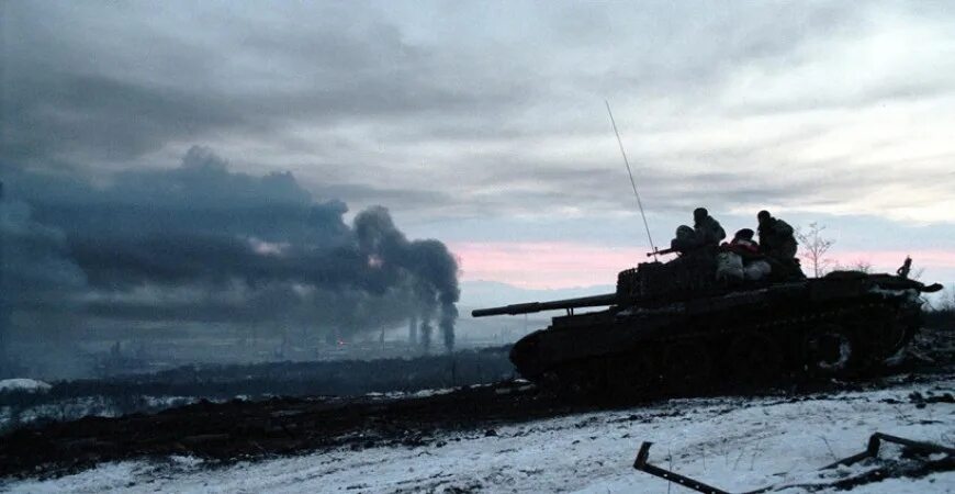 Чечня 1994 штурм грозного. 11 декабря 1994 ввод войск в чечню. 11 декабря 1996. 11 декабря 1996. 11 декабря 1996.