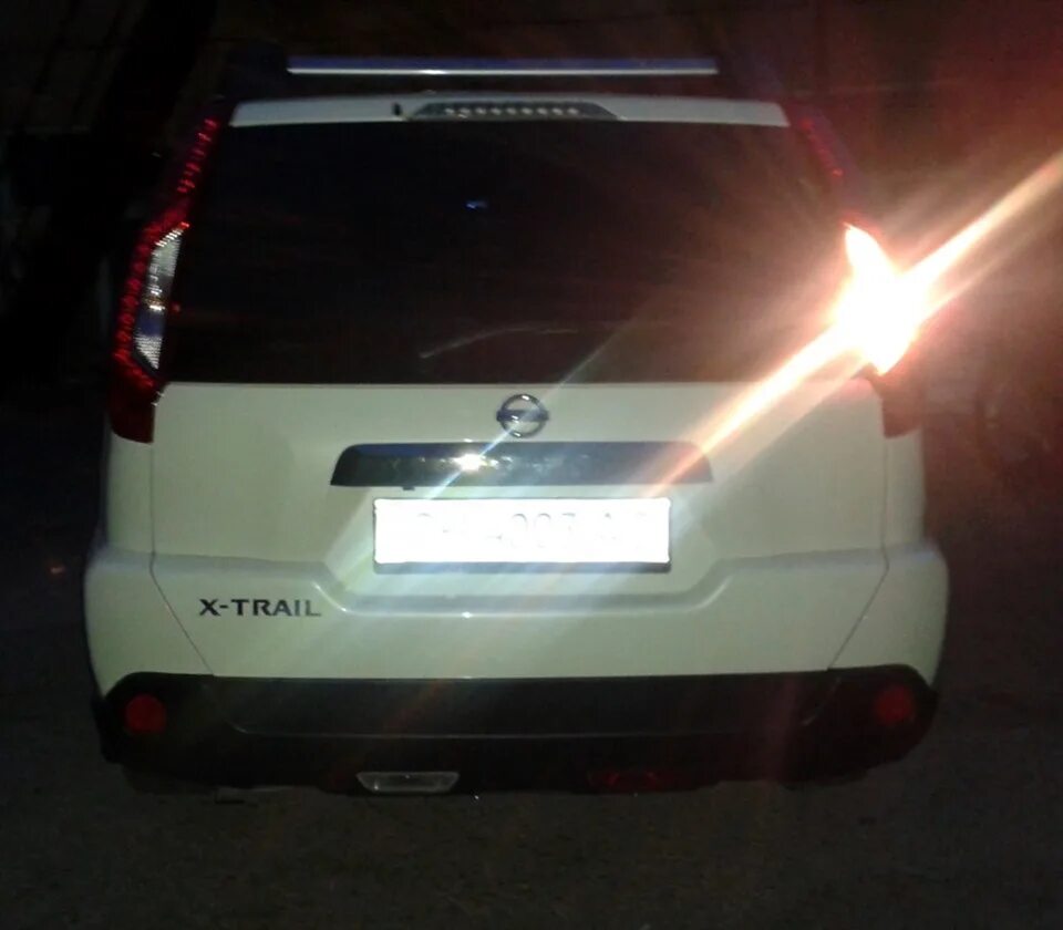 фонарь заднего хода x trail. доп свет заднего хода в ниссан х-трейл т31. фонарь заднего хода x trail. ниссан т31 фонарь заднего хода. фонарь заднего хода x-trail t31.